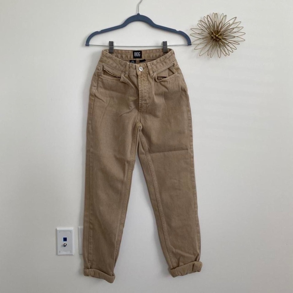 BDG High Rise Mom Jeans (: